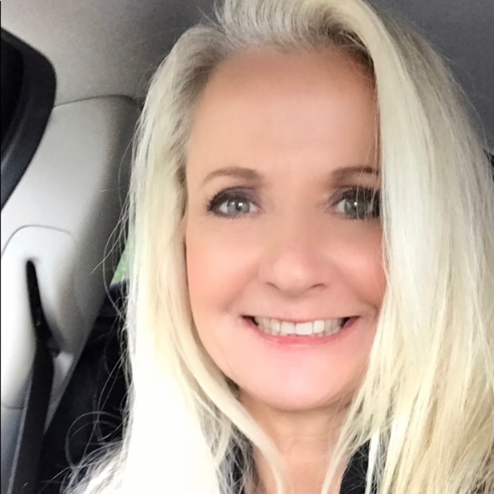 Meet your Posher, Brenda